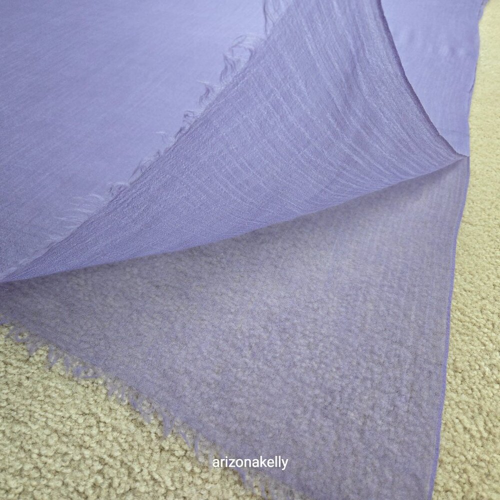 Ovcio Featherlight Lavender Cashmere Scarf - Picture 5 of 14